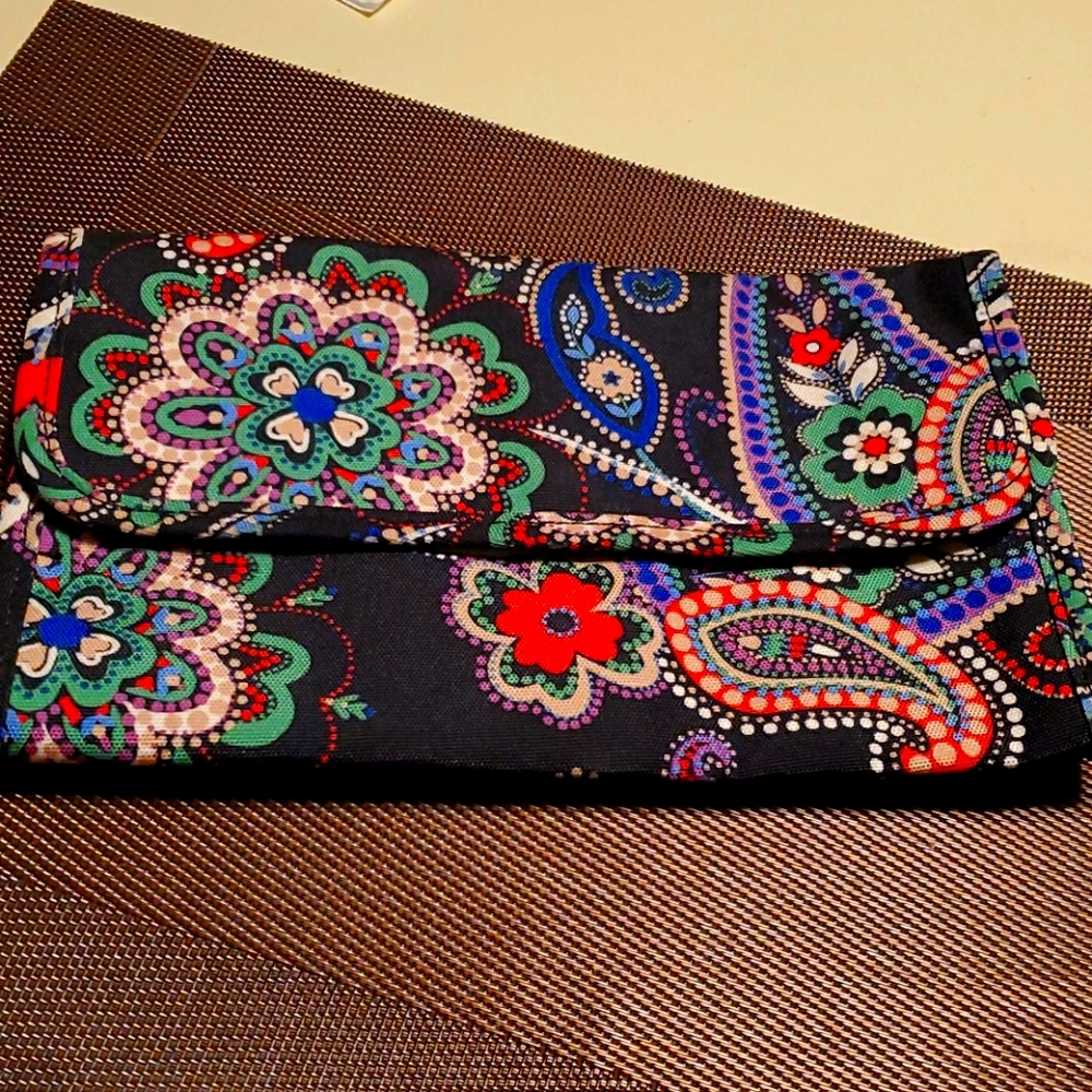 Vera Bradley travel makeup brush holder